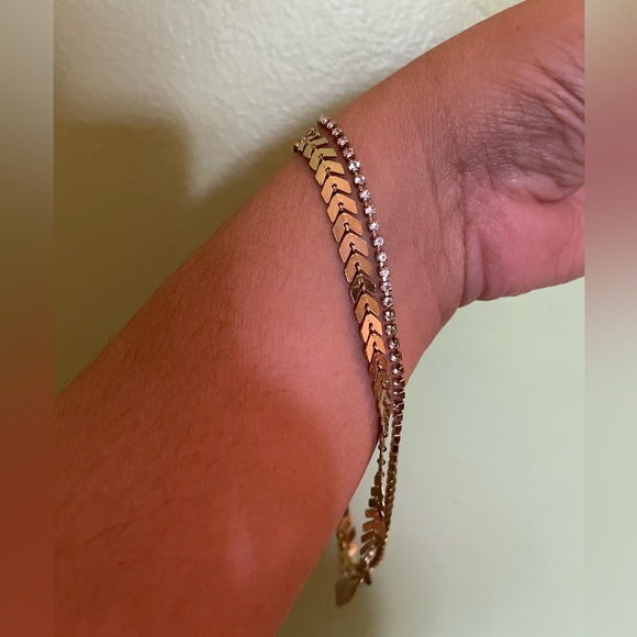 American Eagle Gold and Silver Crystal Bracelet - Picture 5 of 8